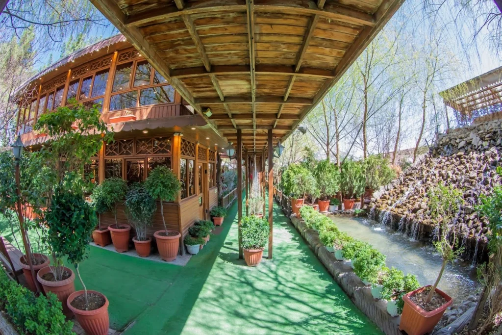 رستوران خوشا شیراز بهترین رستوران باغ شیراز