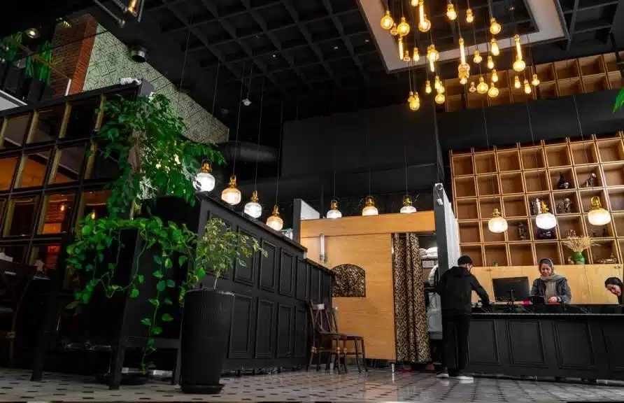 کته و کاسه کباب آنا جان