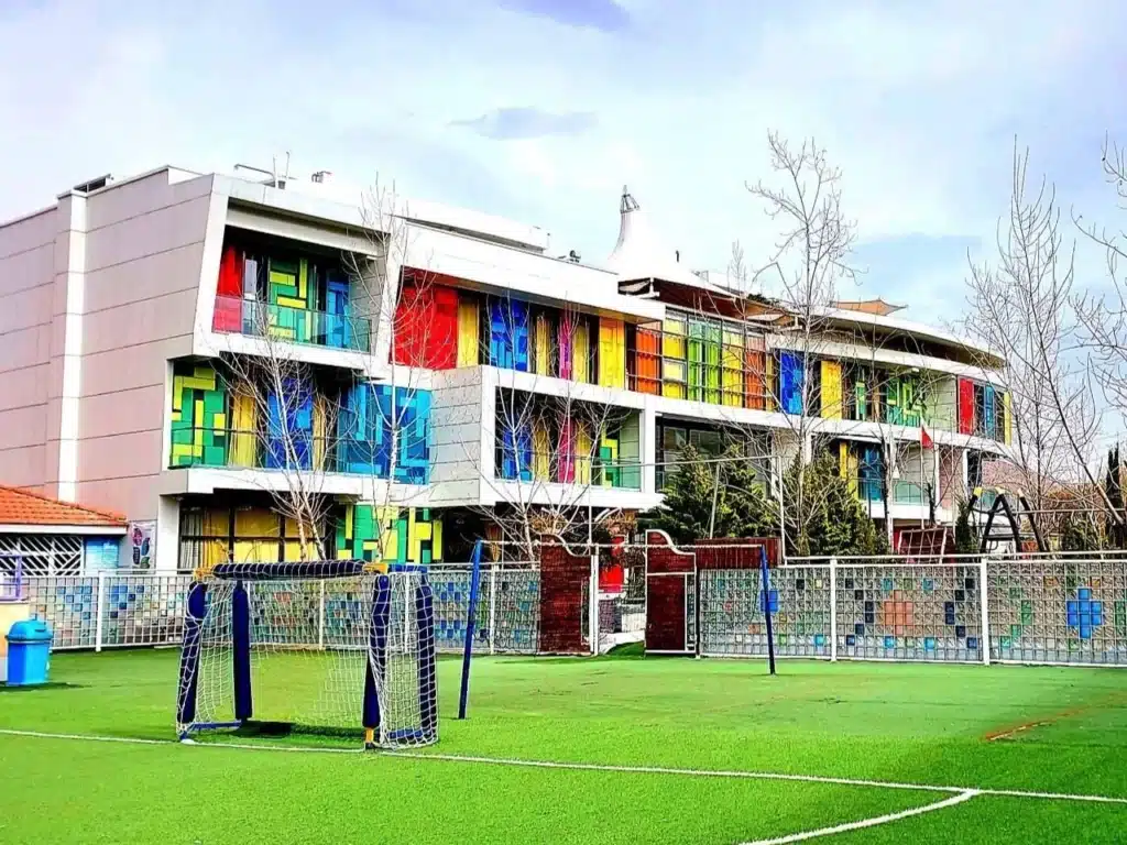 مهدکودک علوم پزشکی