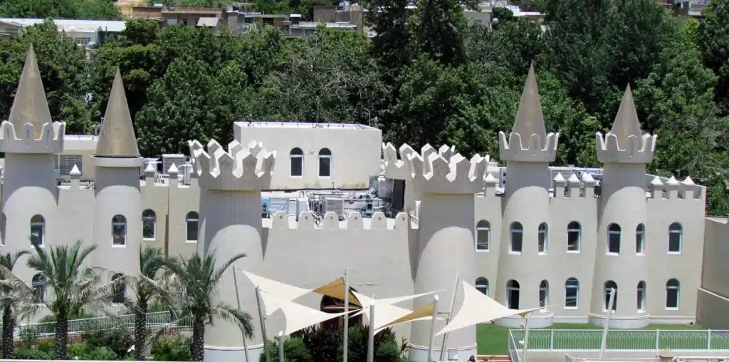 مهدکودک جوانه ها