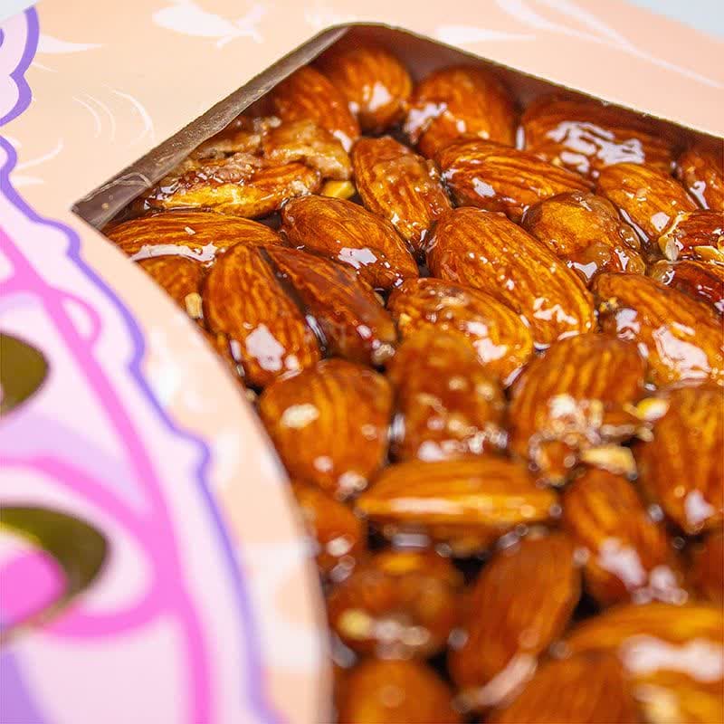 بادام سوخته از بهترین سوغاتی های شیراز