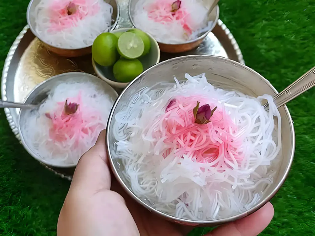 فالوده شیرازی پرظرفذارترین سوغاتی شیراز