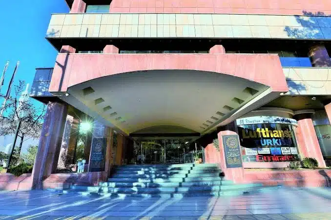 اقامتگاه گردشگری پارس - در شیراز کجاست